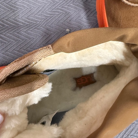 🧡 NWB UGG Neumel Weather Hybrid 'Chestnut Orange' Boots - Picture 6 of 8